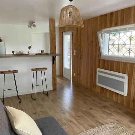 Maisonnette Avec Jardin A Сasa de vacaciones